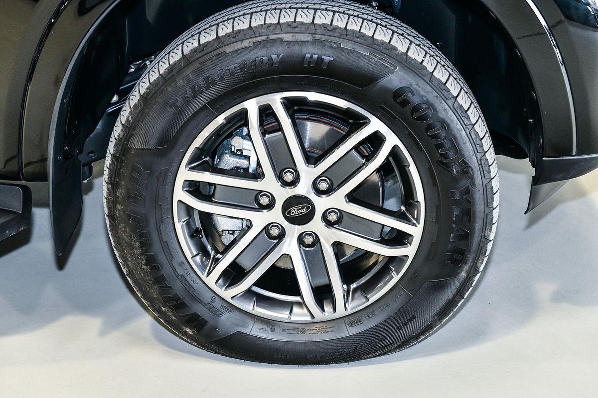 2025 Ford Everest Trend 2.0L