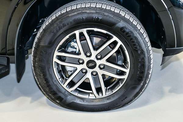 2025 Ford Everest Trend 2.0L