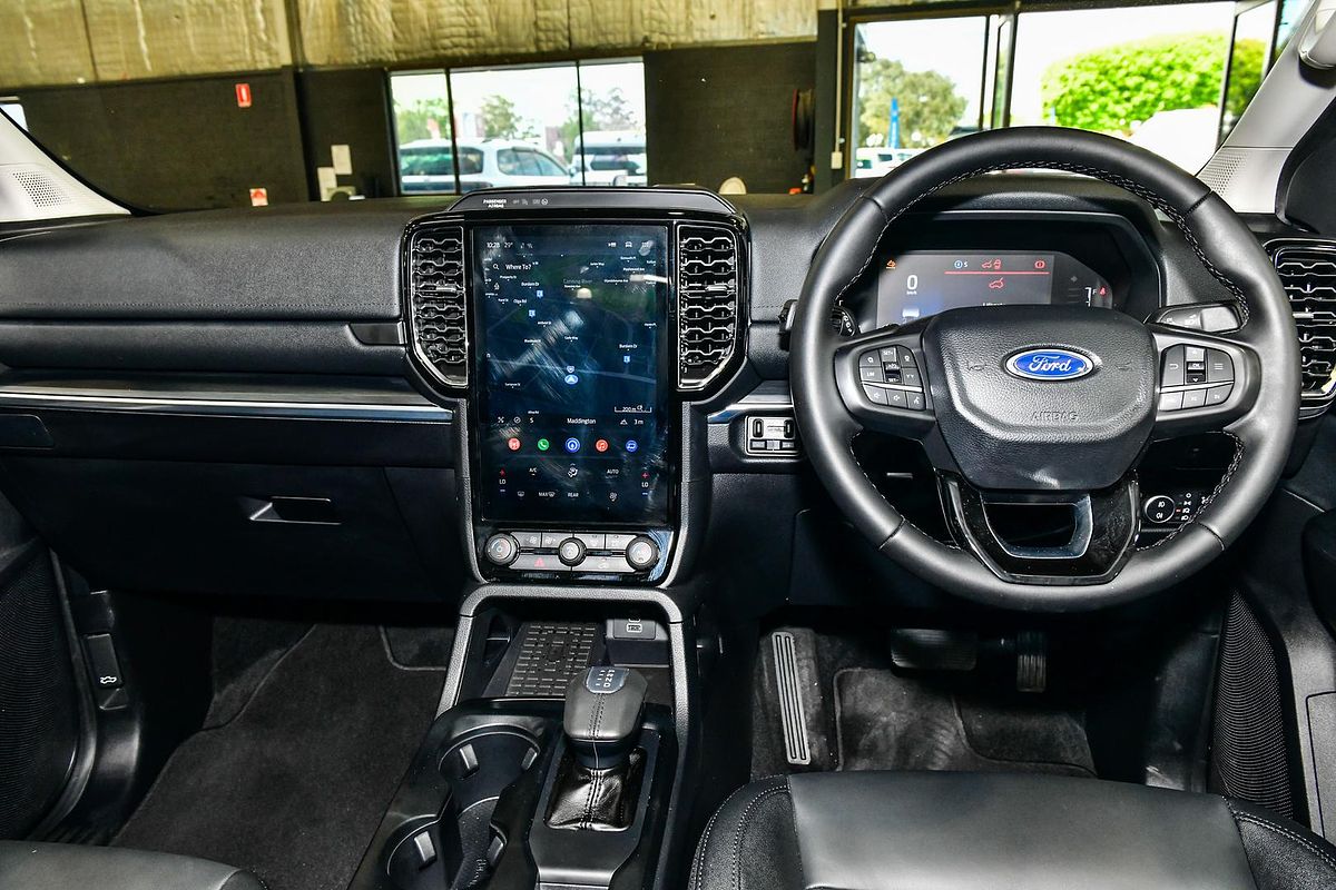 2025 Ford Everest Trend 2.0L