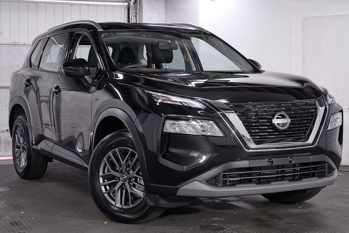 2025 Nissan X-TRAIL ST T33