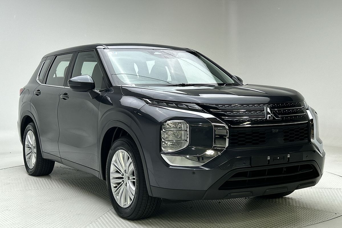 2024 Mitsubishi Outlander ES ZM