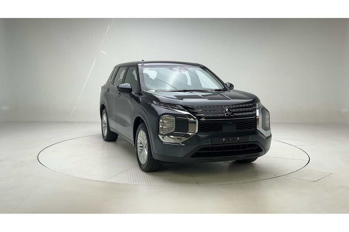 2024 Mitsubishi Outlander ES ZM