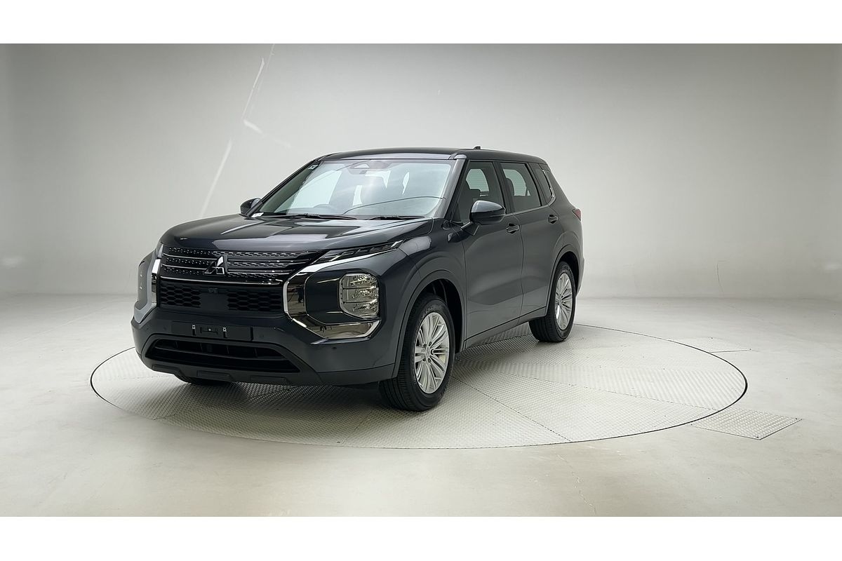2024 Mitsubishi Outlander ES ZM