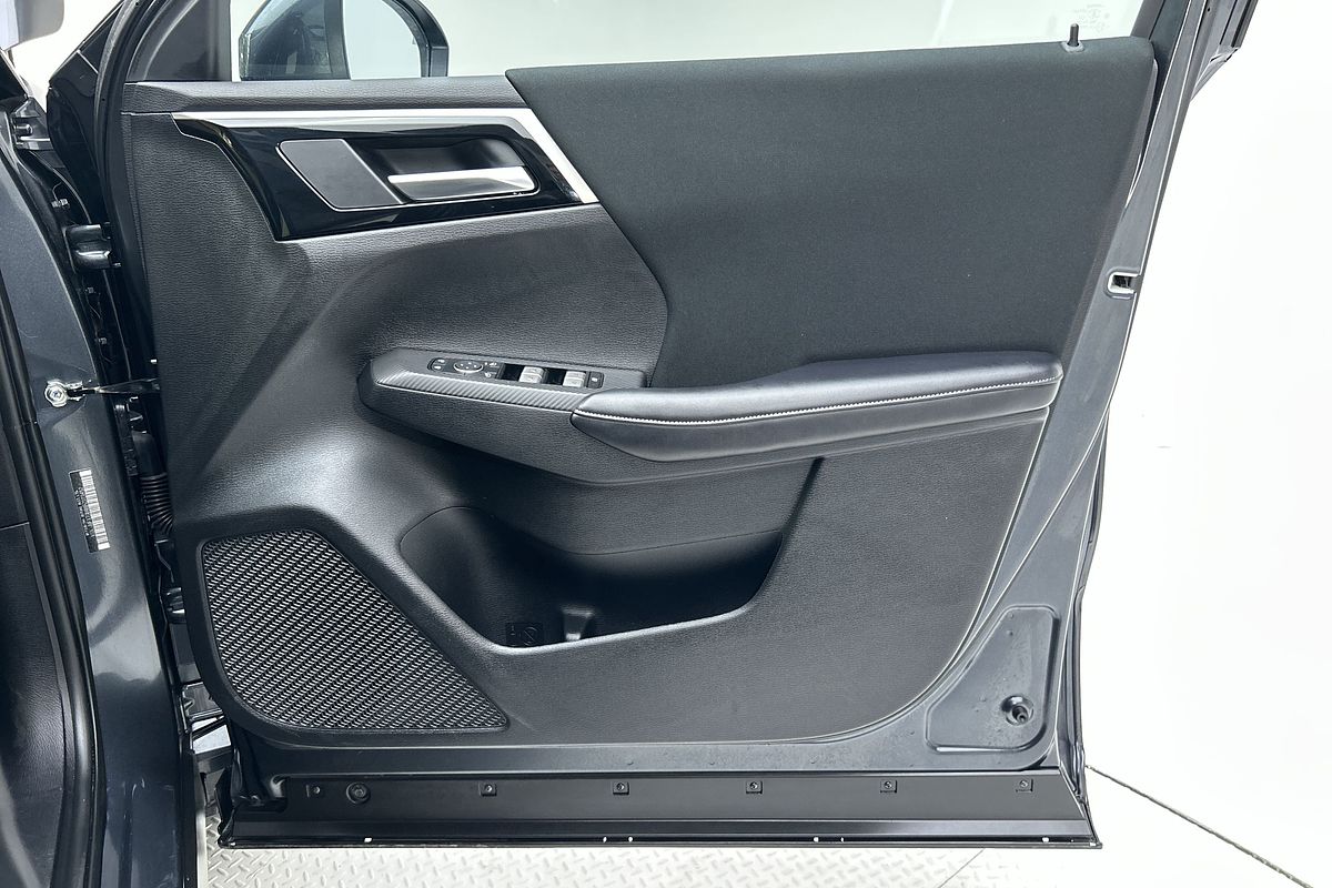 2024 Mitsubishi Outlander ES ZM