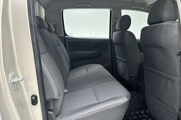 2013 Toyota Hilux SR KUN26R 4X4