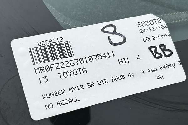 2013 Toyota Hilux SR KUN26R 4X4