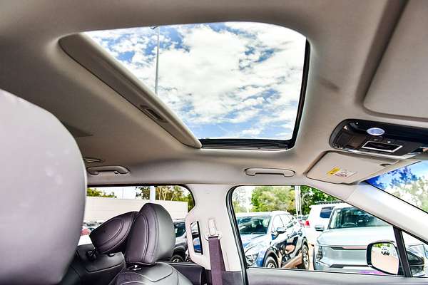 2023 Kia Carnival Platinum KA4