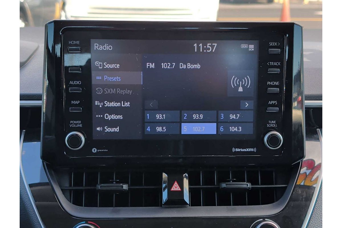 2022 Toyota Corolla Hybrid LE