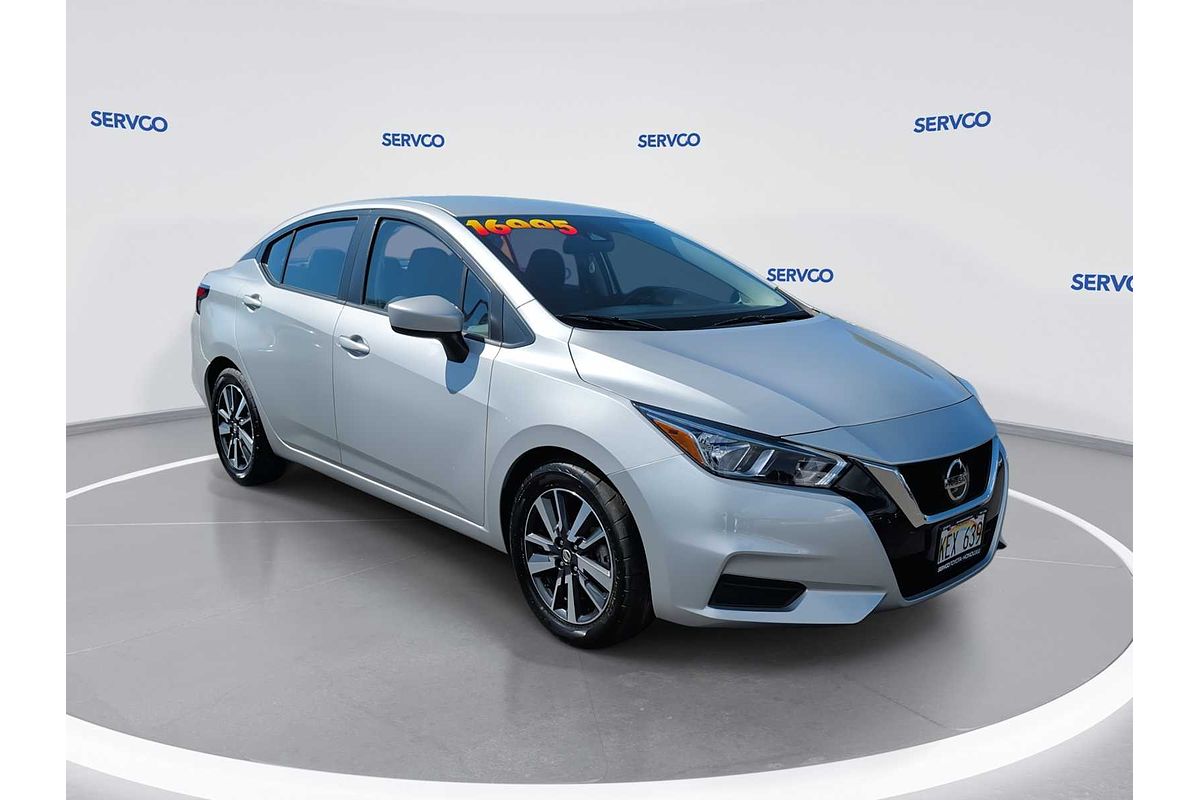 2022 Nissan Versa SV