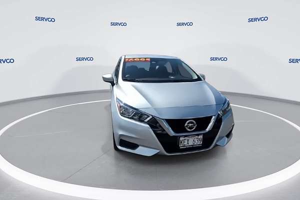 2022 Nissan Versa SV