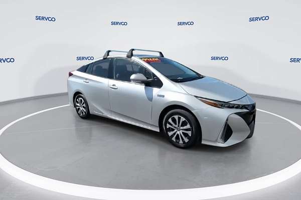 2020 Toyota Prius LE