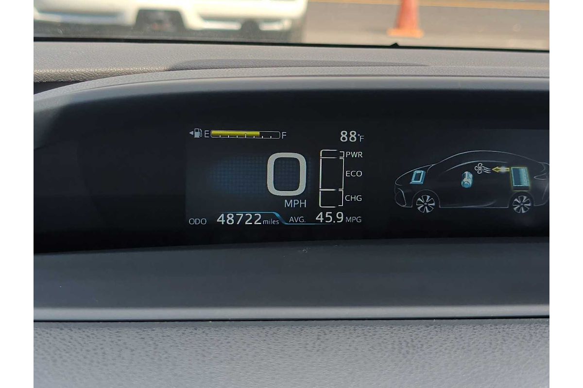 2020 Toyota Prius LE