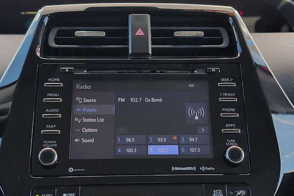 2020 Toyota Prius LE