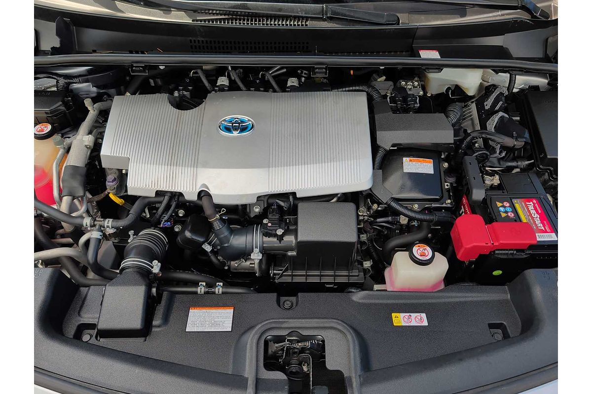 2020 Toyota Prius LE