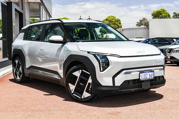 2025 Kia EV3 Earth Long Range SV