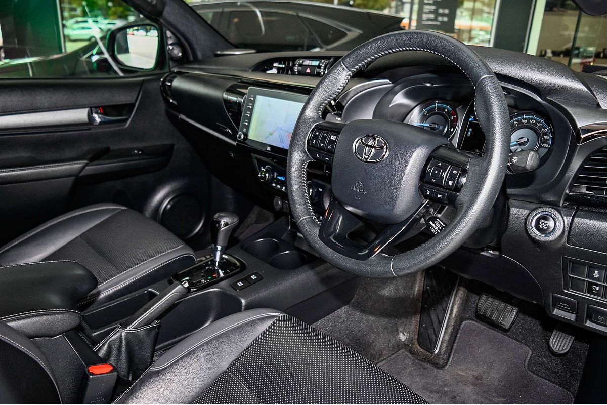 2021 Toyota Hilux ROGUE (4x4) GUN126R 4X4