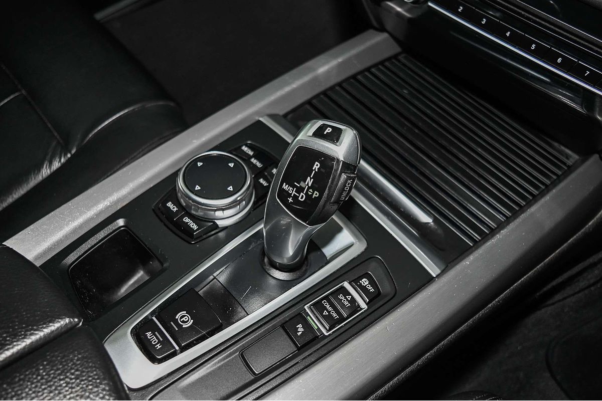 2014 BMW X5 sDrive25d F15