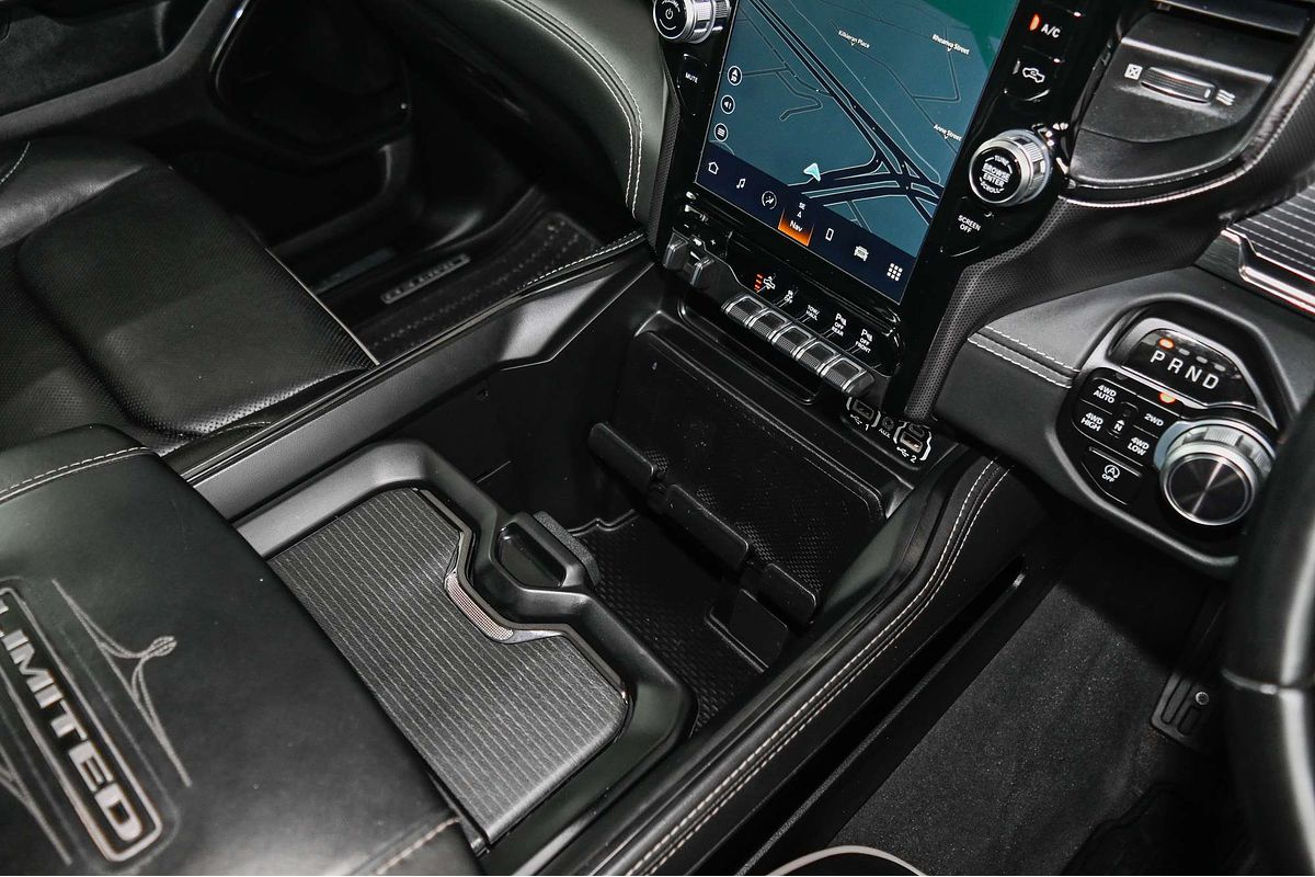 2022 RAM 1500 Limited RamBox DT 4X4 SWB