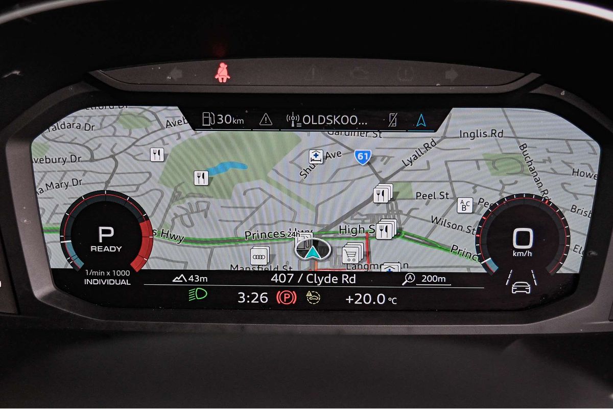 2023 Audi Q3 35 TFSI S line F3