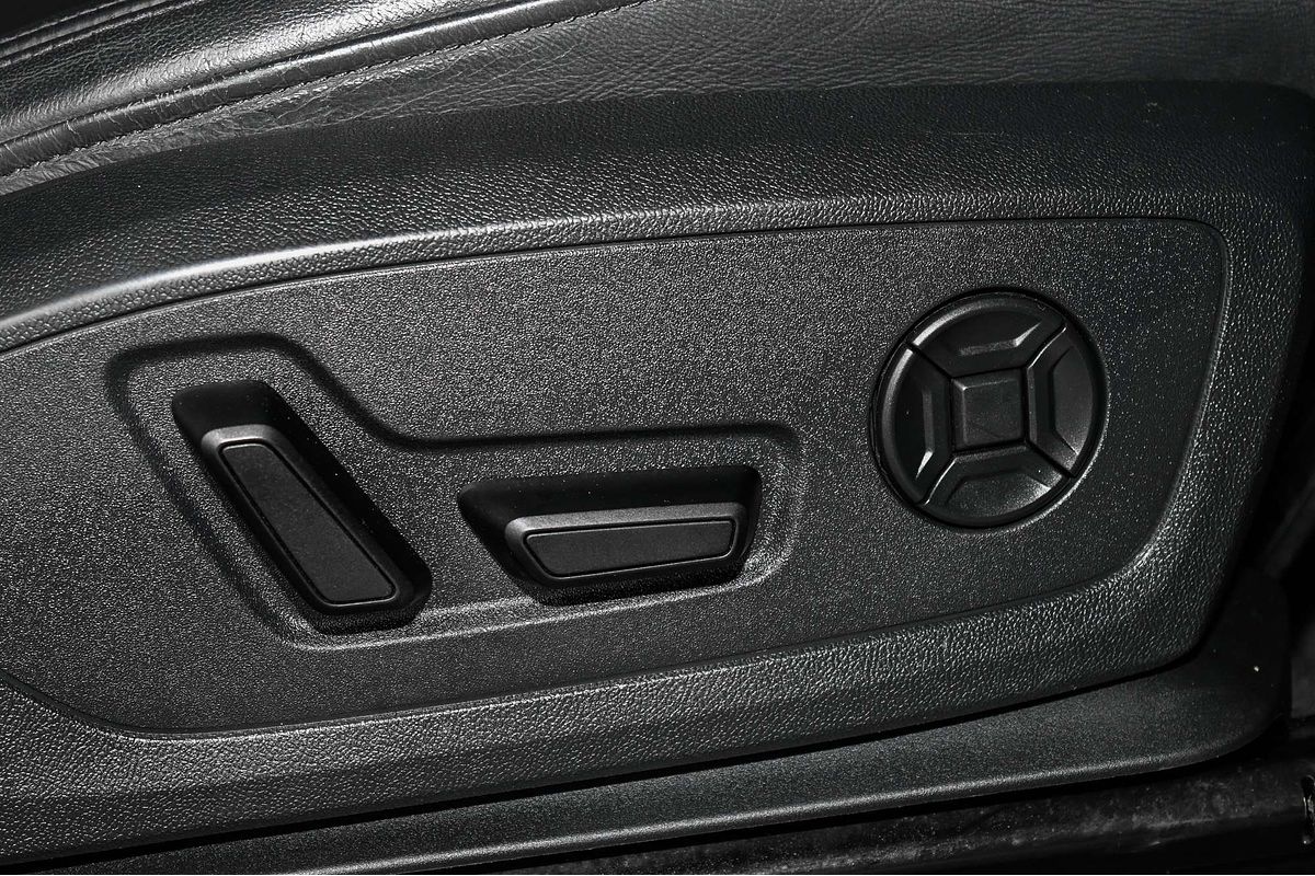 2023 Audi Q3 35 TFSI S line F3