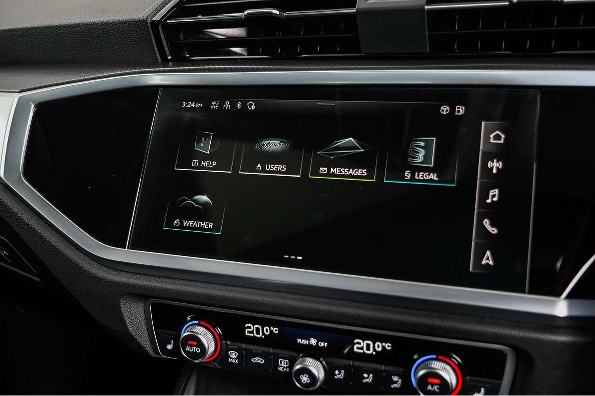 2023 Audi Q3 35 TFSI S line F3