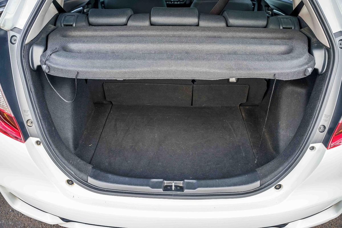 2020 Honda Jazz VTi GF