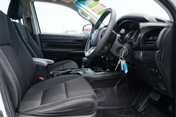 2021 Toyota Hilux SR GUN126R 4X4