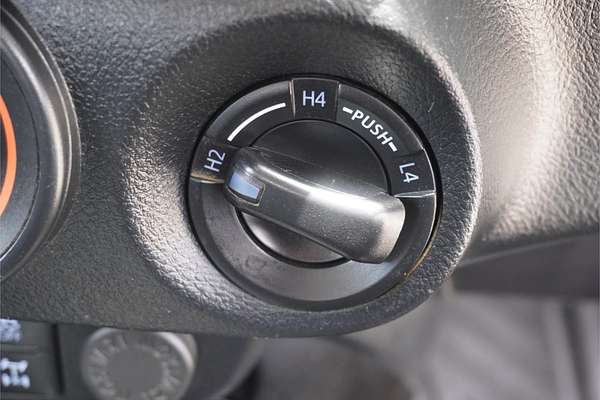 2021 Toyota Hilux SR GUN126R 4X4