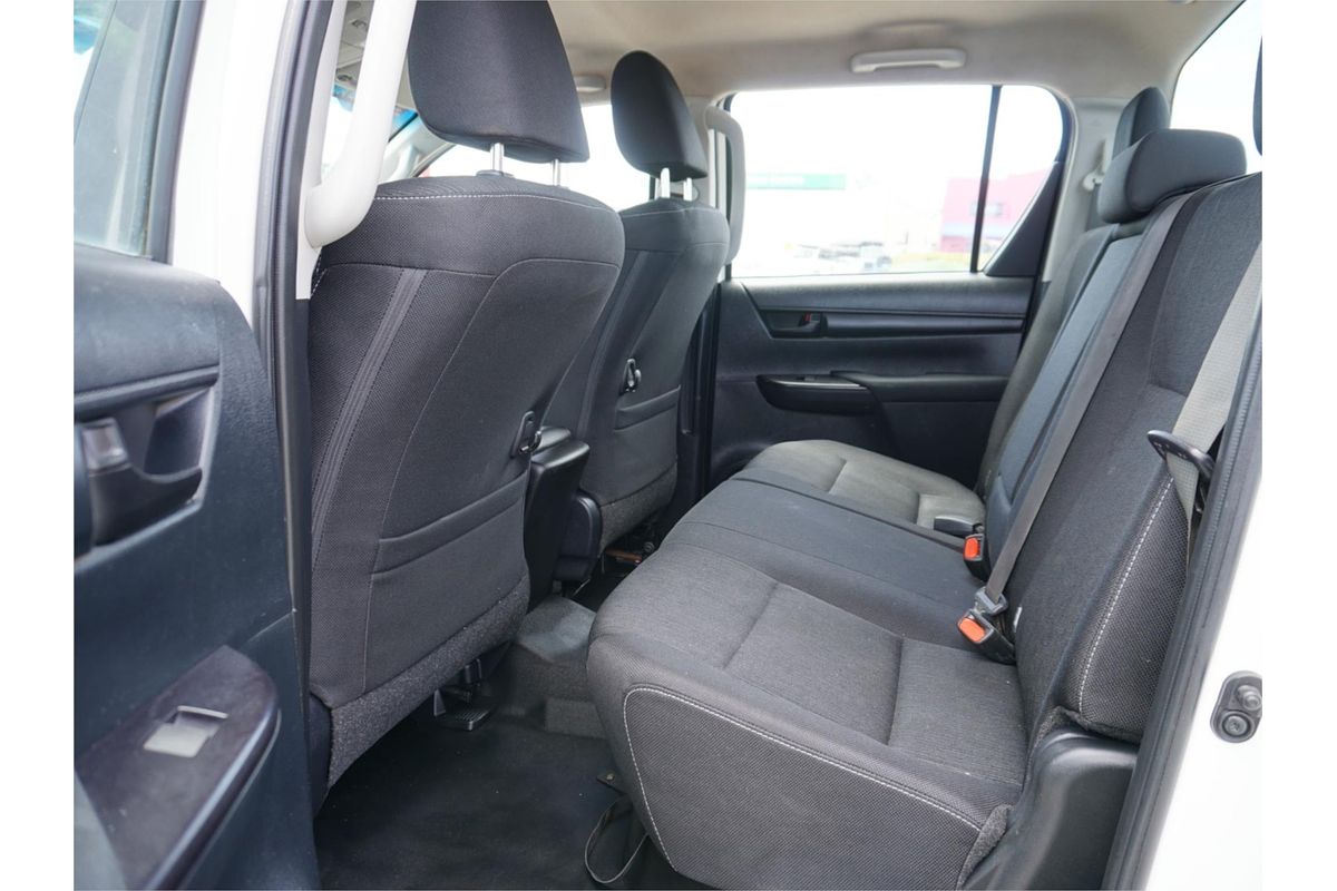 2021 Toyota Hilux SR GUN126R 4X4