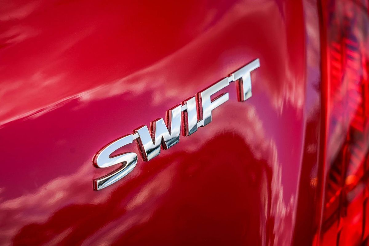 2013 Suzuki Swift GL FZ