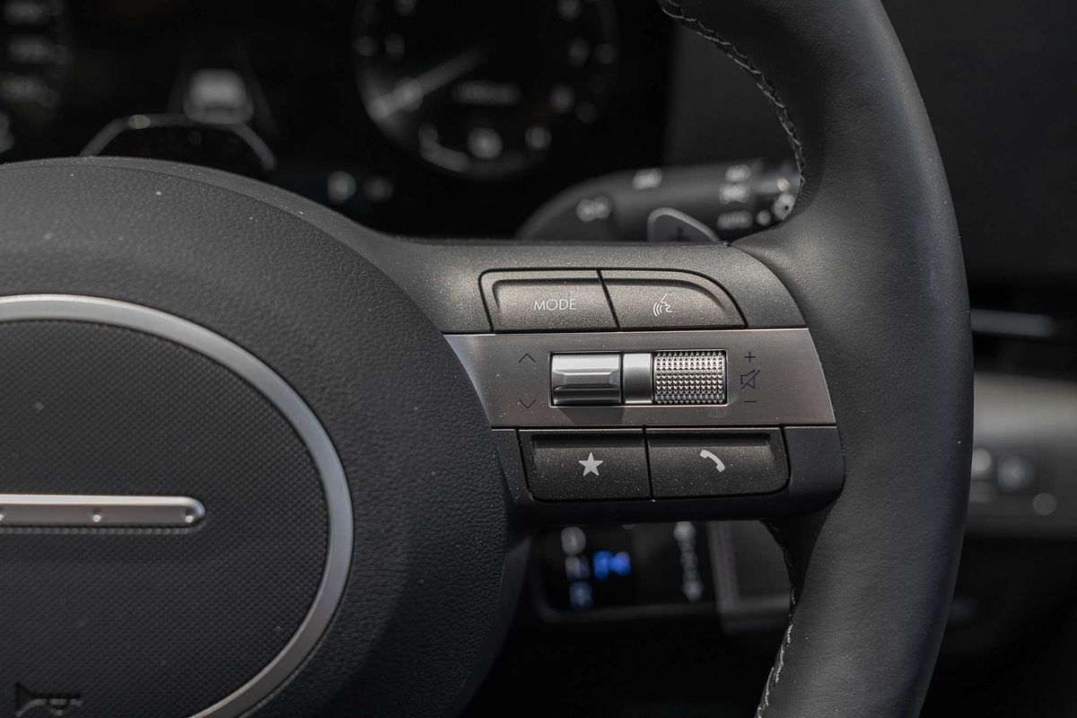 2025 Hyundai Kona Hybrid Premium SX2.V2