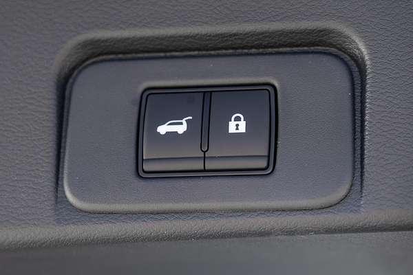 2025 Nissan X-TRAIL Ti-L e-POWER T33