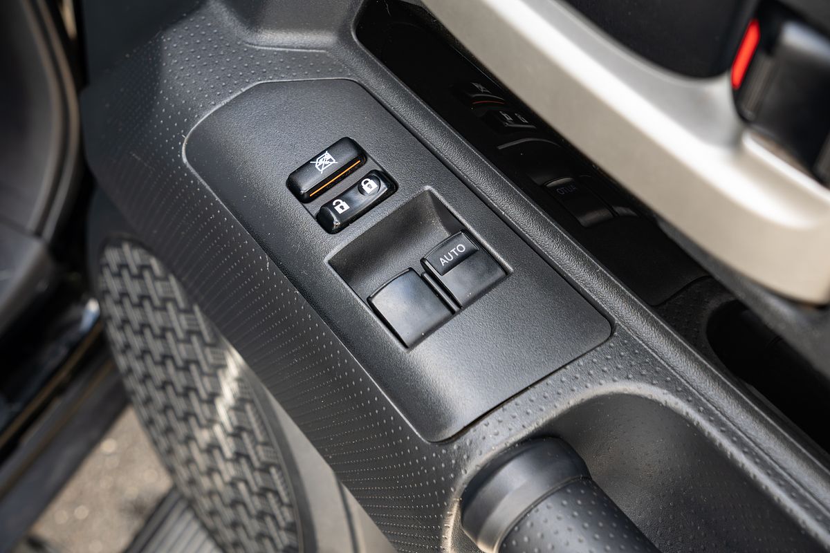 2013 Toyota FJ Cruiser GSJ15R