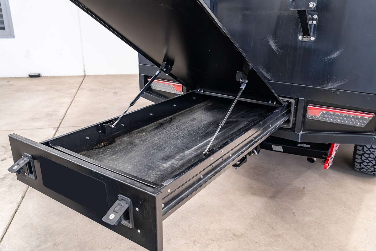 2019 Toyota Hilux Rugged X GUN126R 4X4