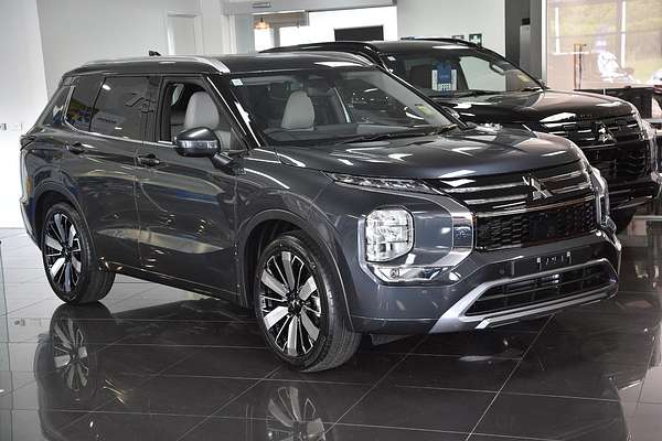 2025 Mitsubishi Outlander Exceed ZM