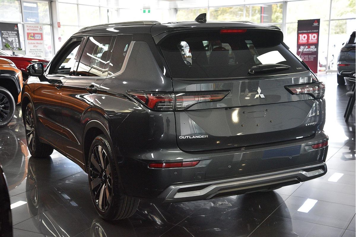 2025 Mitsubishi Outlander Exceed ZM