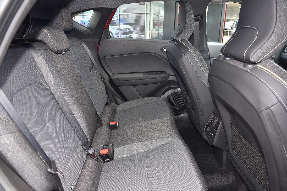 2025 Mitsubishi ASX Aspire XE