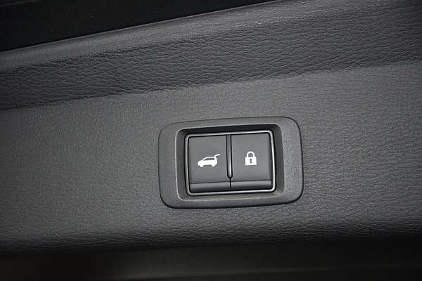 2025 Mitsubishi Outlander Exceed ZM