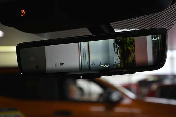 2025 Mitsubishi Outlander Exceed ZM