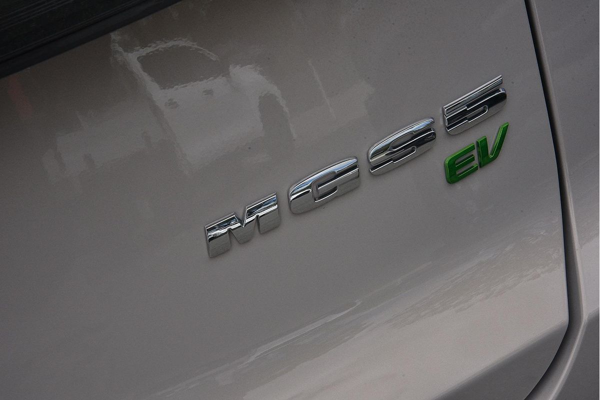 2025 MG MGS5 EV Essence 49 ZS3EM