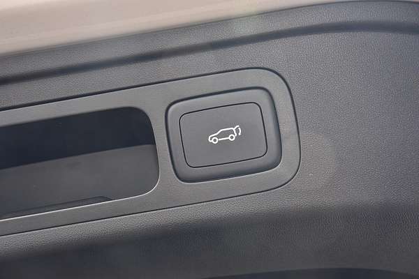 2025 MG MGS5 EV Essence 49 ZS3EM