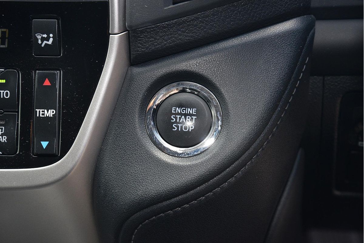 2020 Toyota Landcruiser GXL VDJ200R