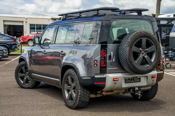 2021 Land Rover Defender 110 D300 SE L663