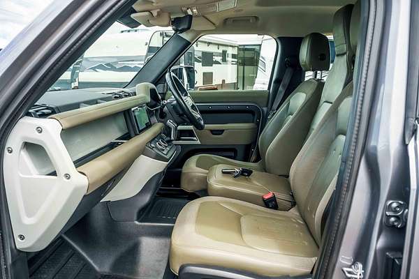 2021 Land Rover Defender 110 D300 SE L663