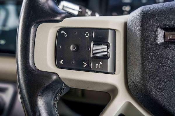2021 Land Rover Defender 110 D300 SE L663