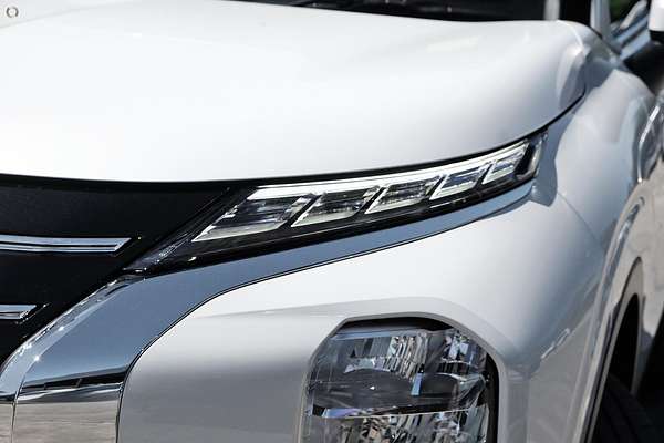 2025 Mitsubishi Outlander Aspire ZM