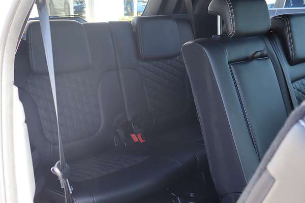 2025 Ford Everest Platinum 3.0L