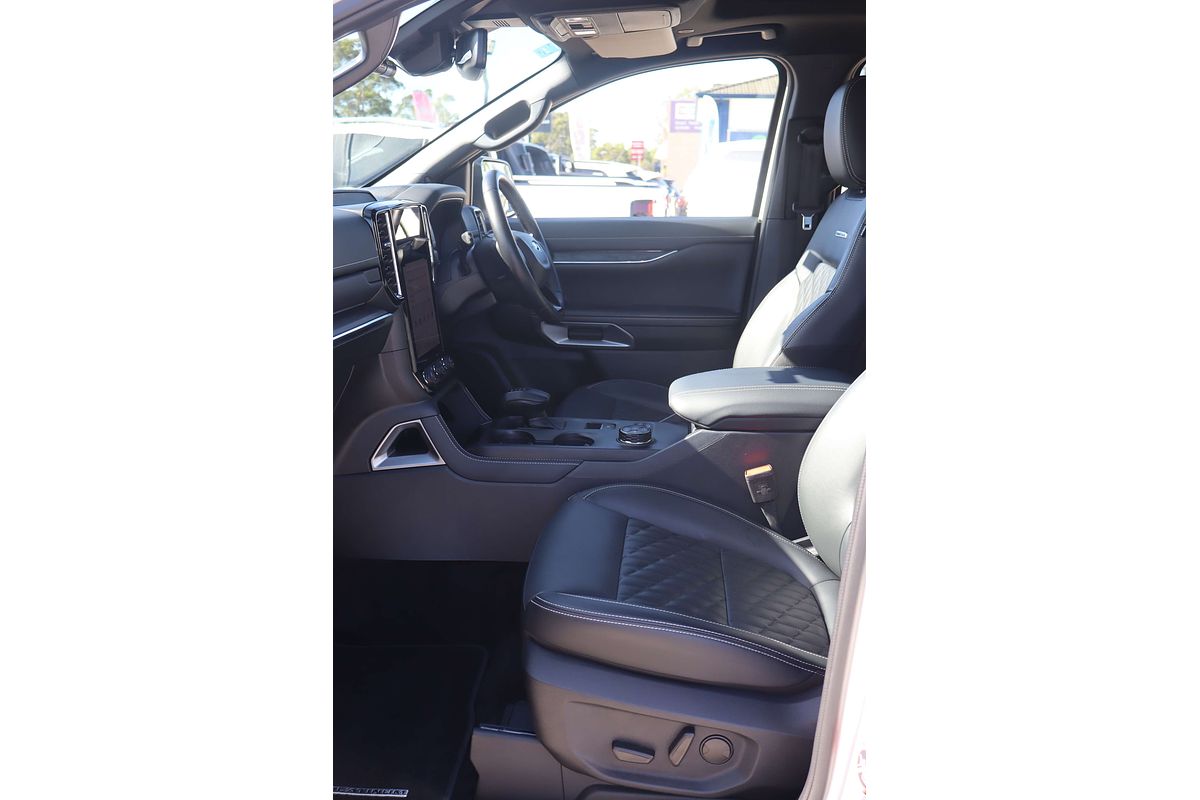 2025 Ford Everest Platinum 3.0L