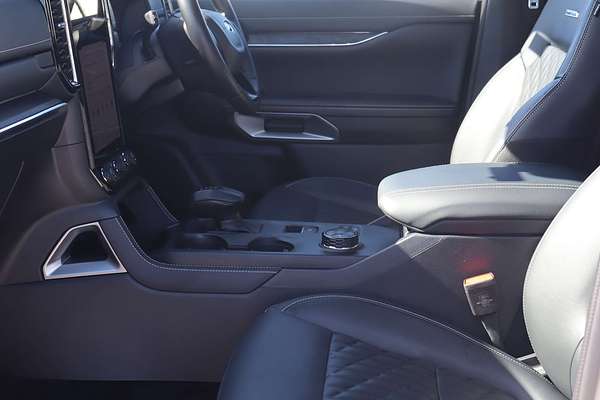 2025 Ford Everest Platinum 3.0L