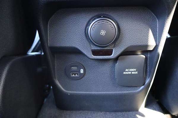 2025 Ford Everest Platinum 3.0L